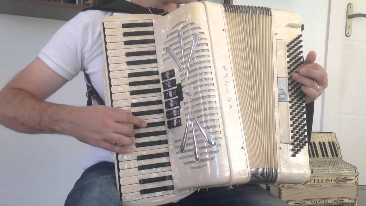 Milonga para as Missões - Acordeon Sonola AA3 120 bxs - Jeferson Olivera - www.centrodeacordeon.com
