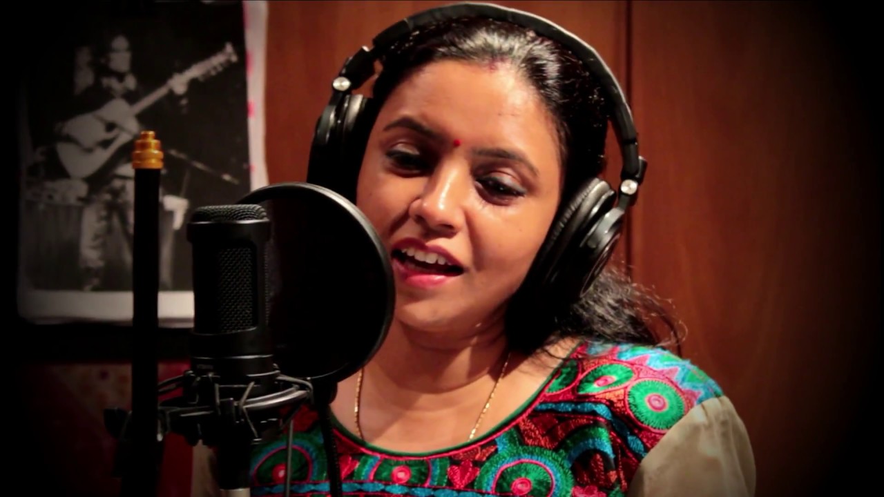 Amay Proshno Kore Neel Dhrubotara Kahi Door Jab Din Dhal jae by ROOPALLI BANERJEE & ANAND DHAMELIA