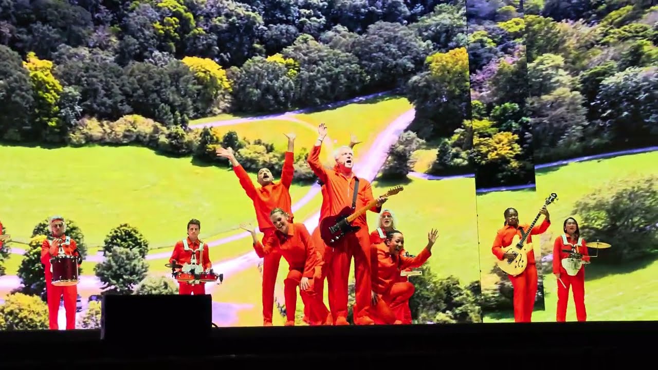 David Byrne - And She Was ( Teatro Arcimboldi, Milano - Italy / February 22, 2026 )