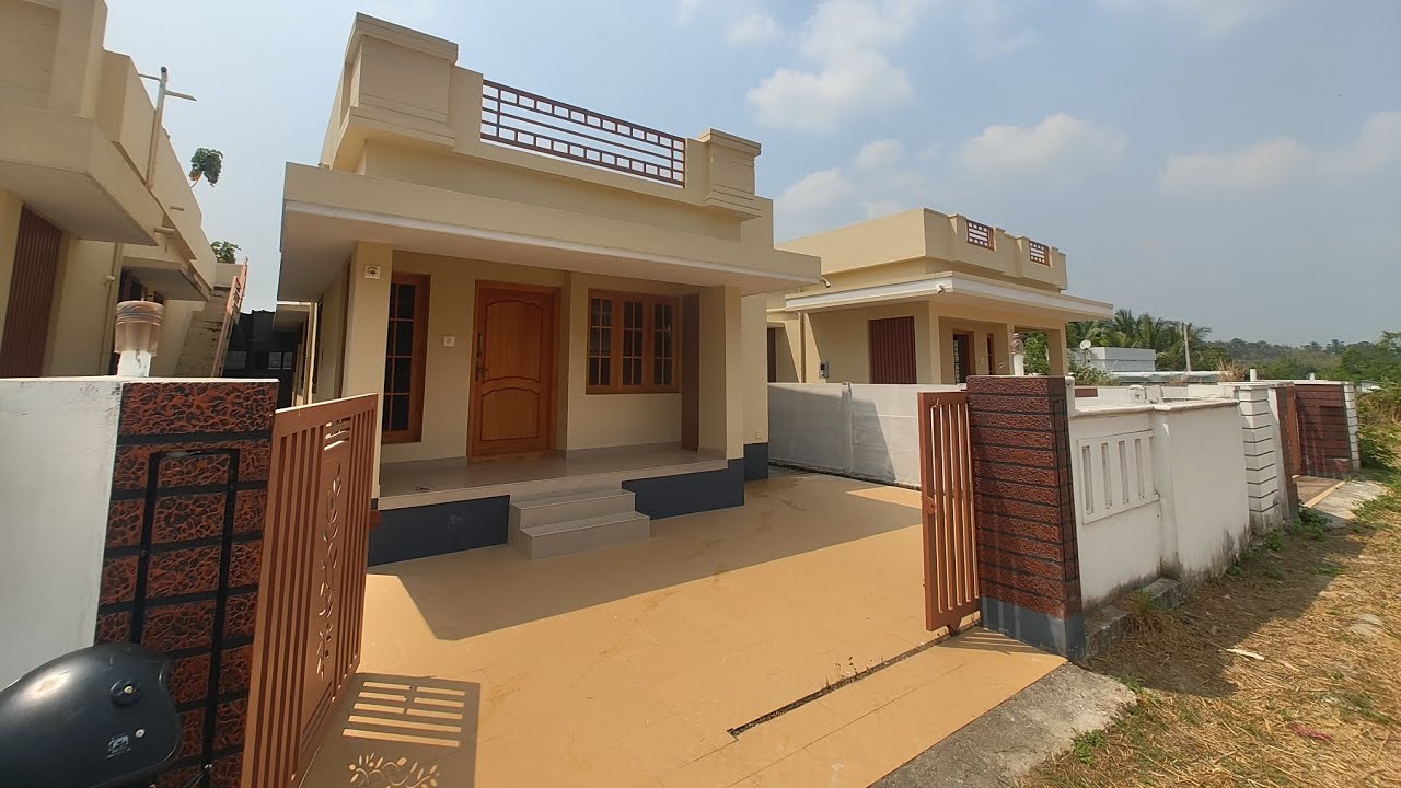 25 ലക്ഷം ആലത്തൂർ ടൗണിനടുത്ത്