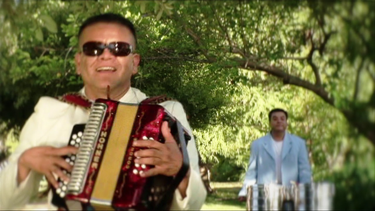 Varonil "Morena" (Video Oficial)