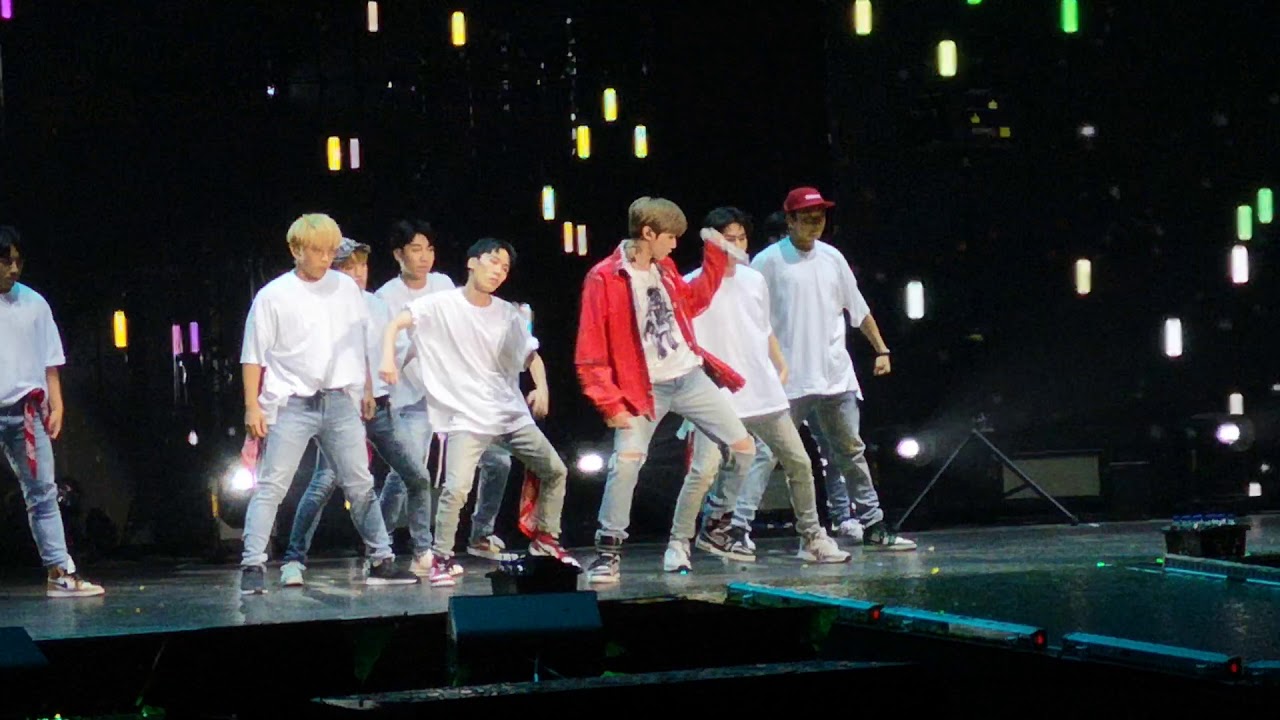 190816 Justin Bieber Sorry  - Kang Daniel Color on Me in Singapore 강다니엘