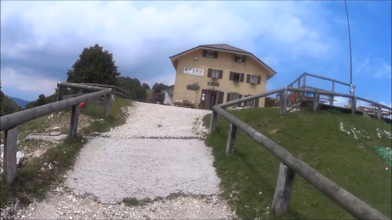 Mga Garda -rifugio Posa Puner -  Praderadego