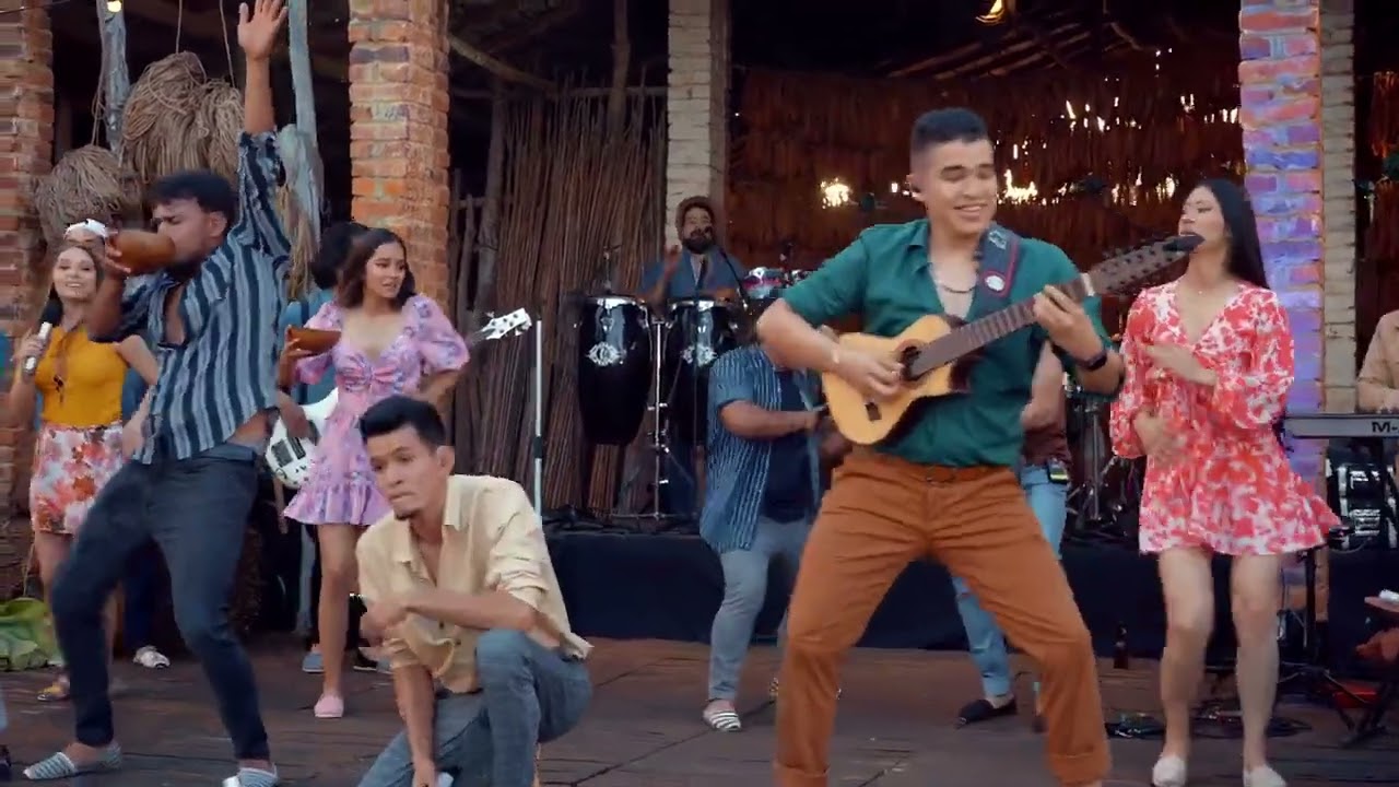 A&Ntilde;O Y MEDIO - UNA AVENTURA - LOS K RAMONES BY DJ LARS