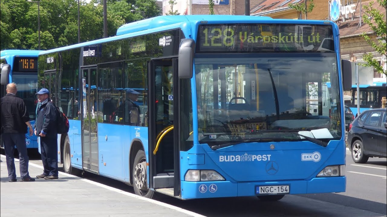 2026.02.04. 128 as busz Széll Kálmán tér M Regőczi István tér