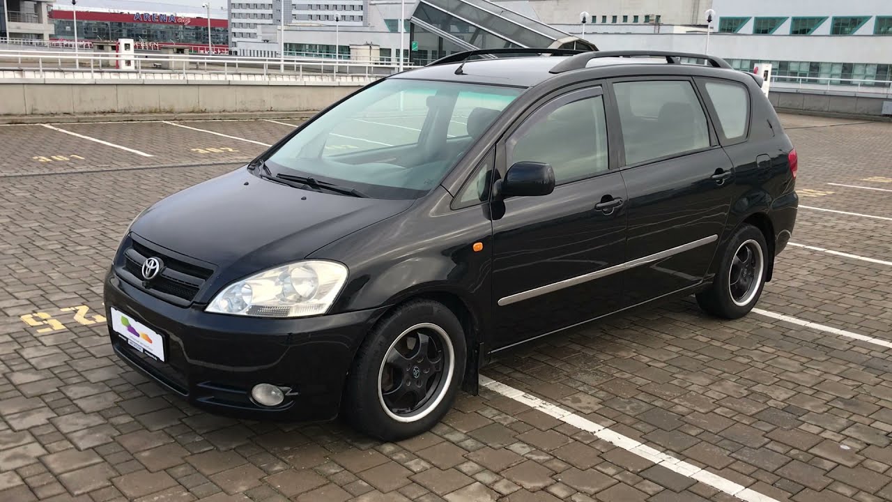 Toyota Avensis Verso