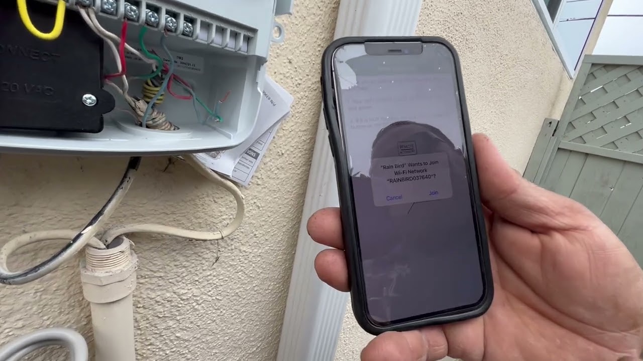 Таймер для наблюдения за птицами в дождь с подключением по Wi-Fi