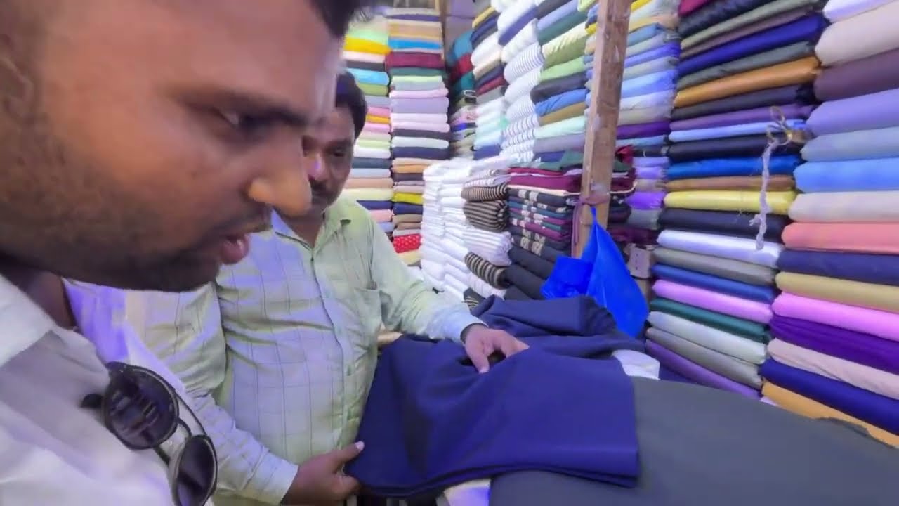 मुंबईचां सर्वांत स्वस्त आणि Quality कपडा मार्केट 💯 #Musafirkhana #Kapd #clothmarket  😍#rrmhatre
