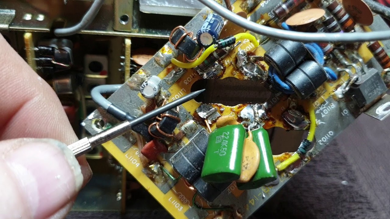 Yaesu FT7 2 x original bail electronics  2sc2395 final output restoration.