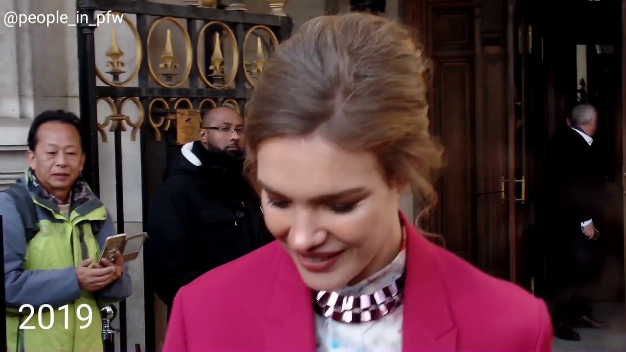 Natalia Vodianova BEST-OF @ Paris Fashion Week (2016-2020)