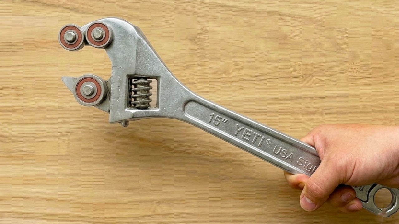 A crazy idea from welder! Turning a broken wrench into a million-dollar tool! DIY WELD