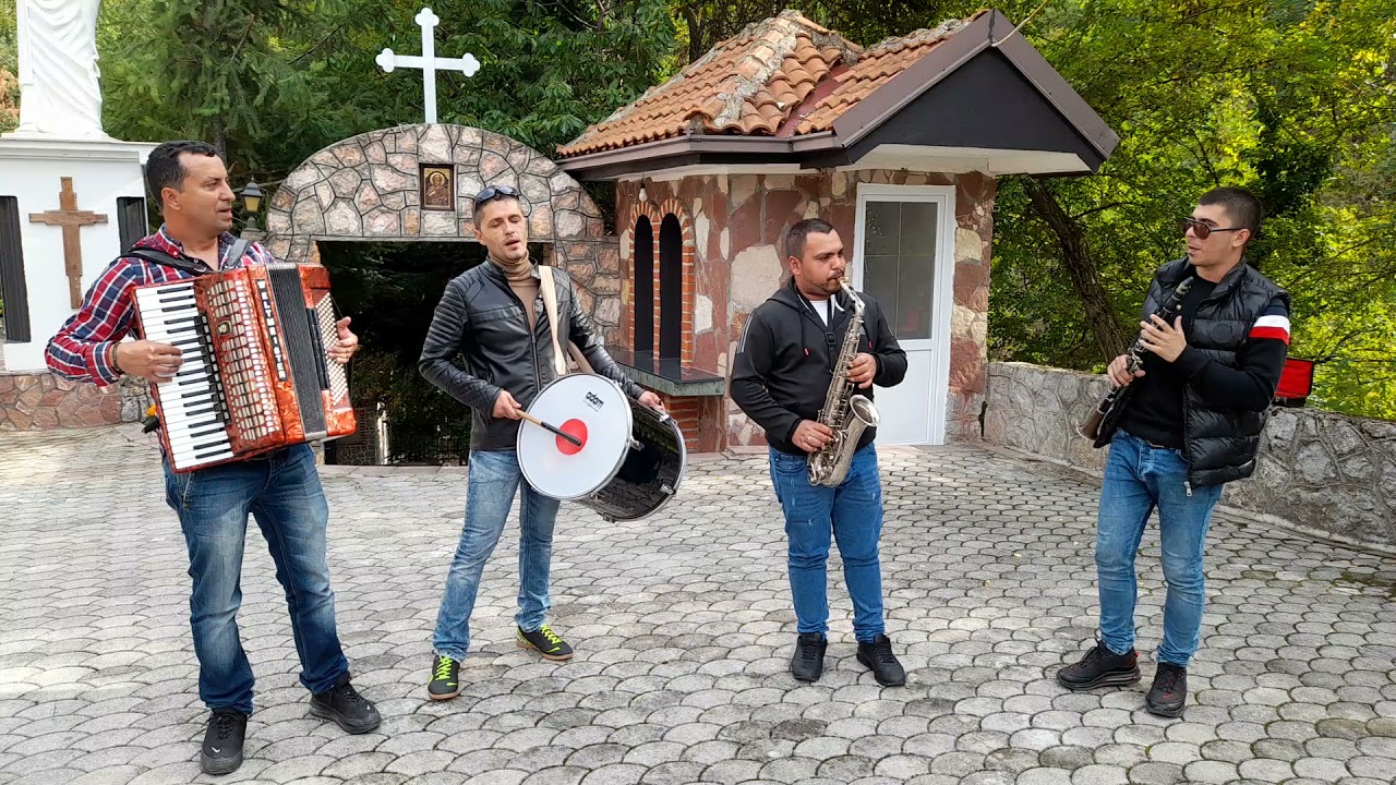 Tesko mina mojta mladost doktore-IGOR BEND