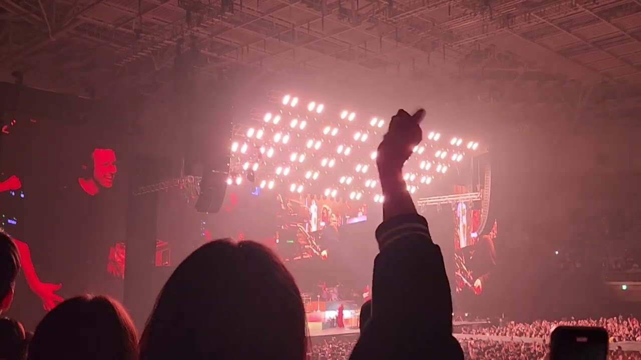 Thanks to the Band, Crews and Crowds | 230320, Harry Styles, Love On Tour (Seoul, Korea)