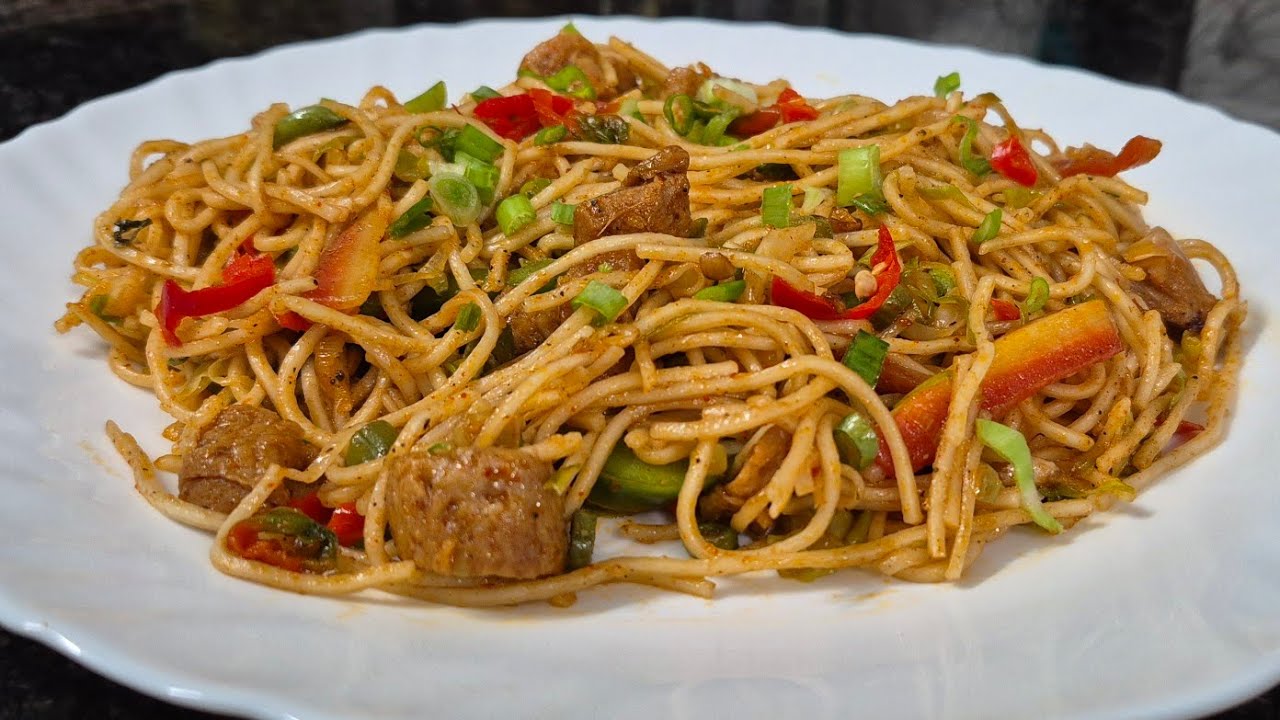 VegNoodles| Chilli Garlic Noodles| StreetStyle Hakka Noodles