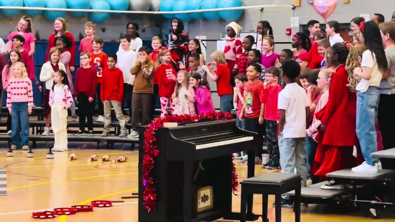 Akshita’s 3rd grade music program!!