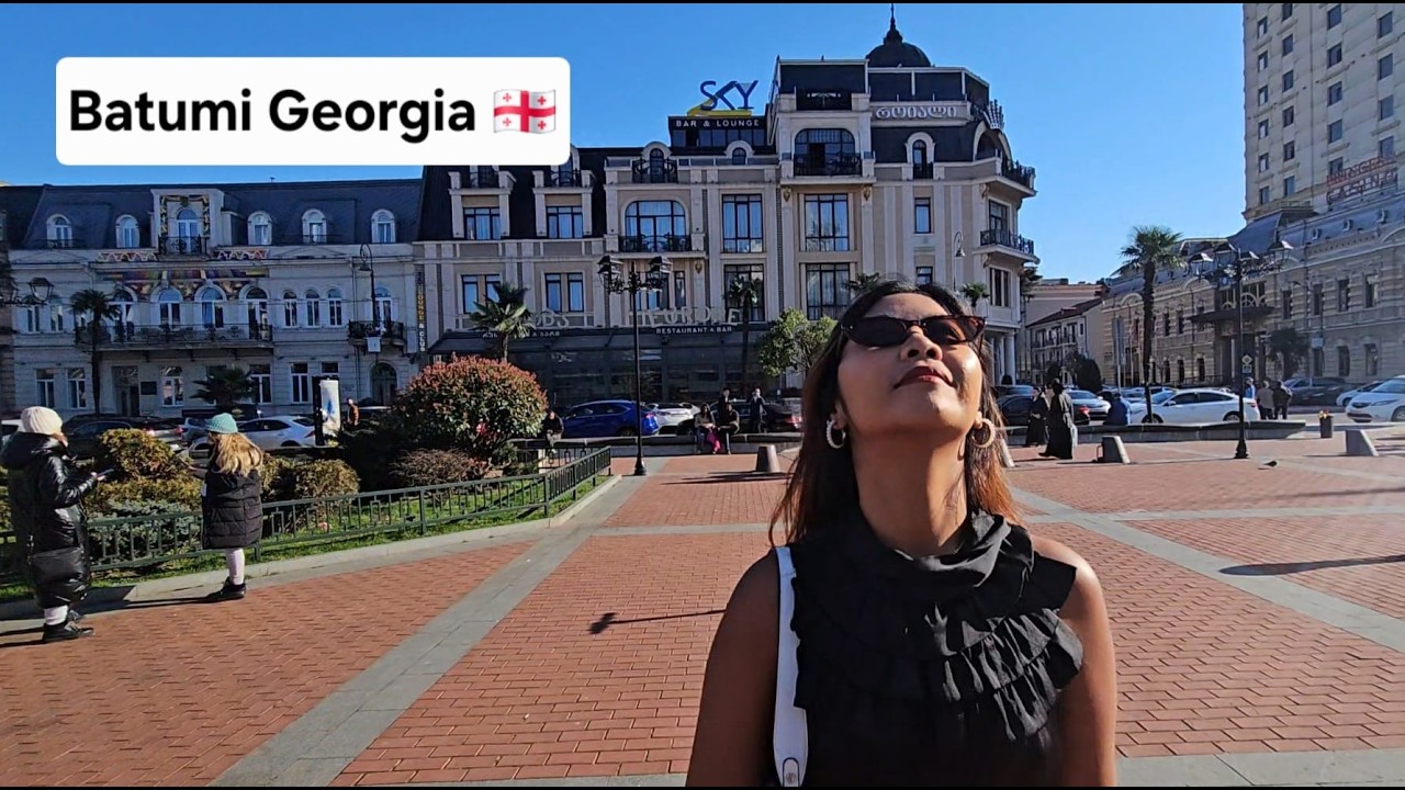 Batumi Georgia 🇬🇪 Europe Square & Ali and Nino Statue