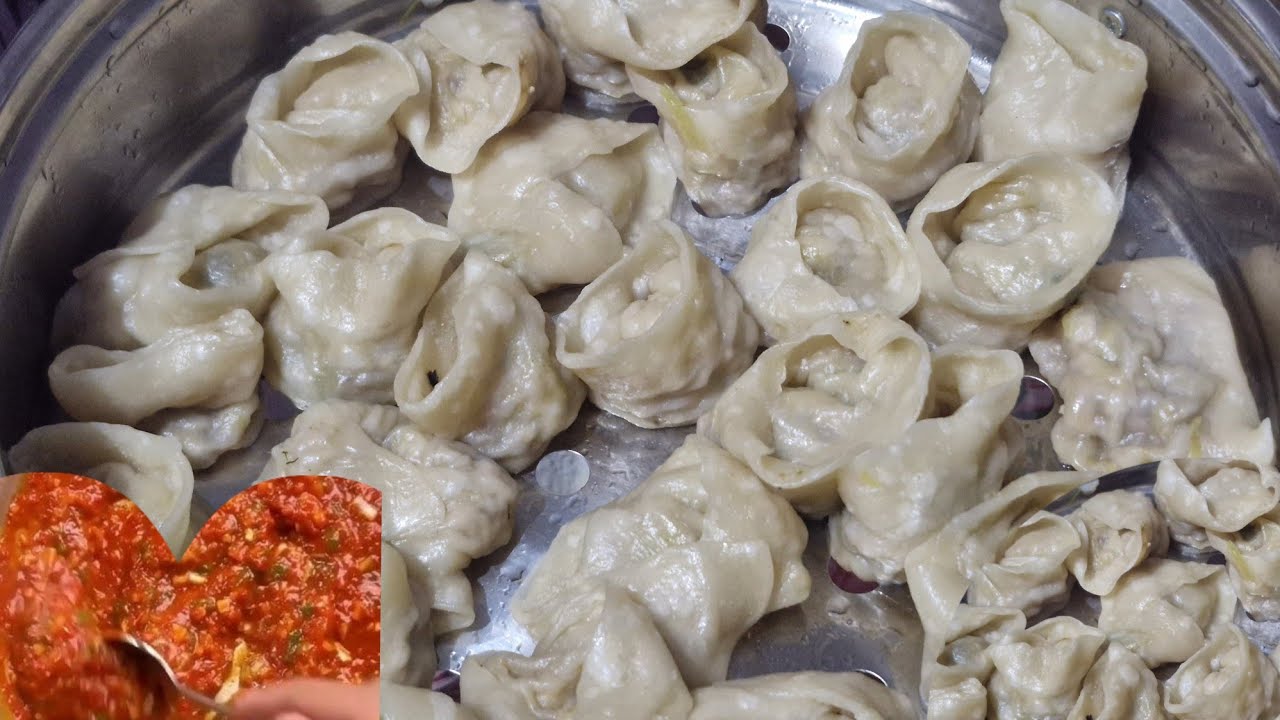 Chicken momo recipe 🤤👌|Healthy atta momo recipe, momo chutney| easy and delicious @mommakes_magic 