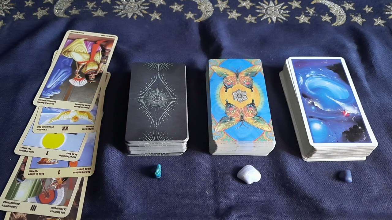 🦋 Таро Розклад 
