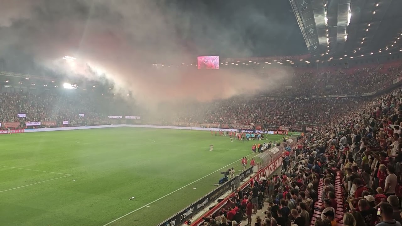 You'll Never Walk Alone Wout Brama FC Twente