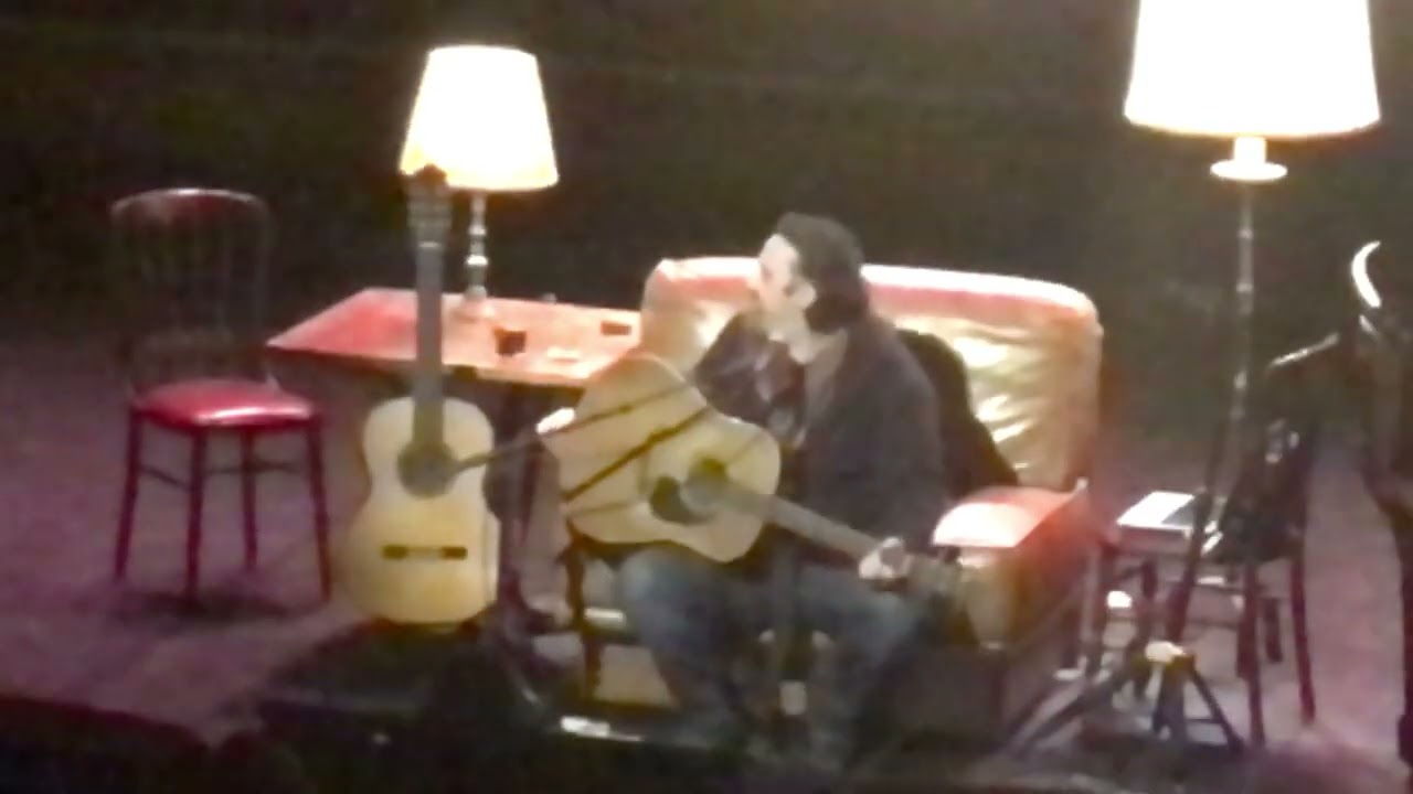 Damien Saez au Bataclan le 17 décembre 2025, Des p’tits sous/Marguerite/J’accuse/ Tricycle jaune