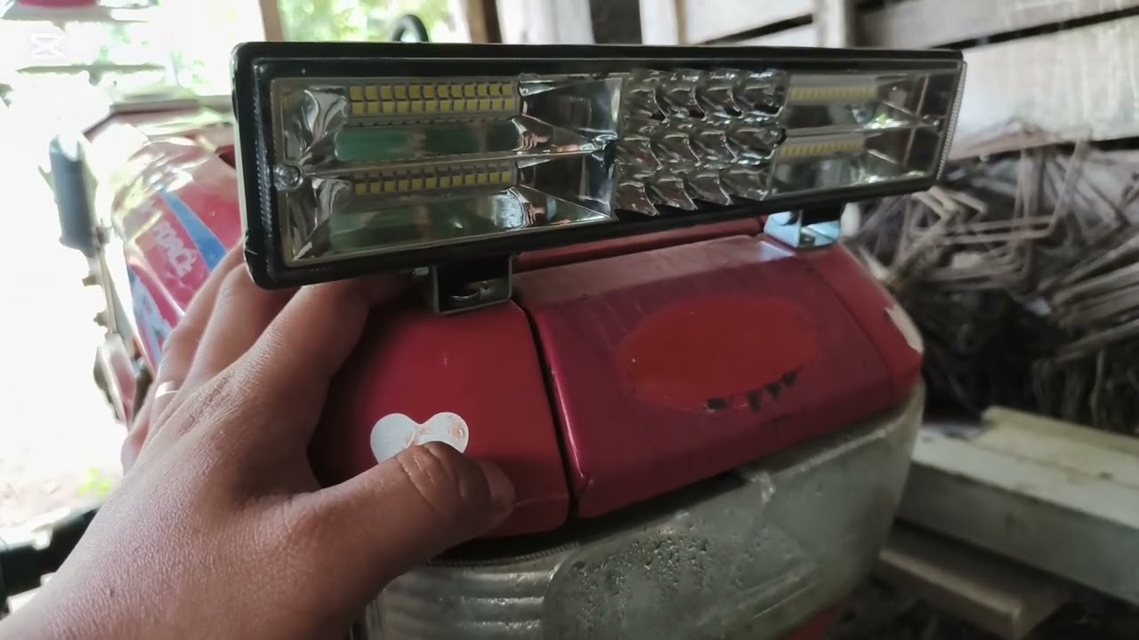 តភ្លើងគោយន្ត connect more headlights for tractor. 