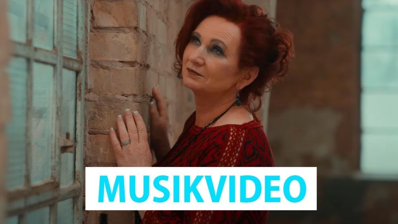 Sandy van Ry - Sie träumt immer noch von Liebe (Offizielles Video)