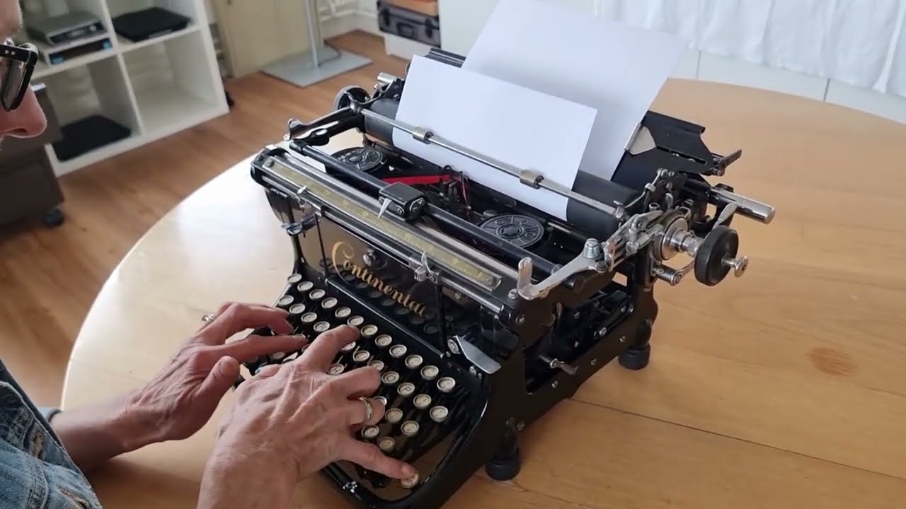 Schreibmaschine Continental
