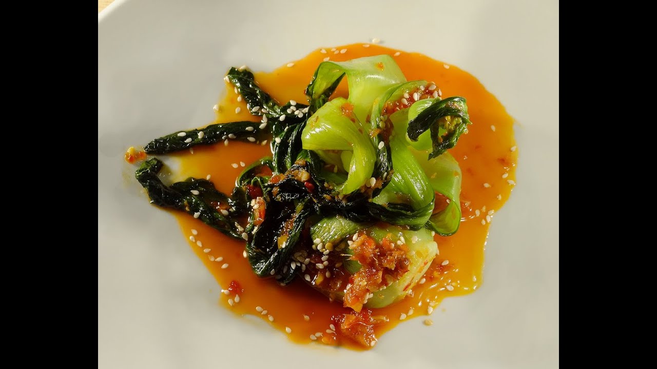 Baby Bok Choy with spicy ginger chili sauce