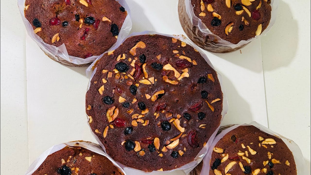1 kg plum cake..