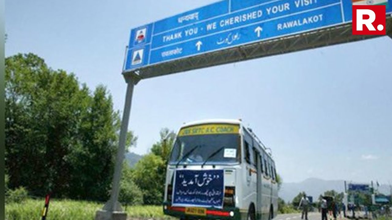 WATCH: Poonch-Rawlakot Bus Service Suspended After Pakistan Authorities Refuse To Open The Gate
