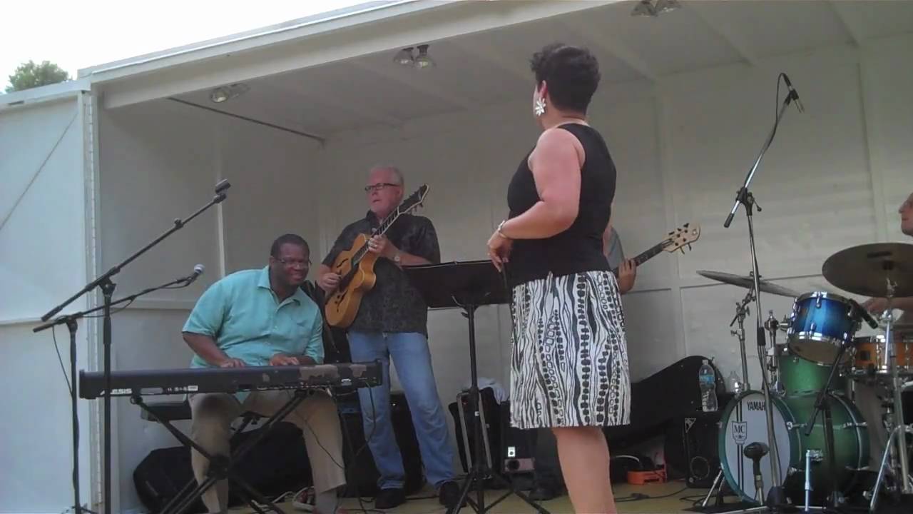 Mardra and Reggie Thomas at O'Fallon Park 7/7/2010