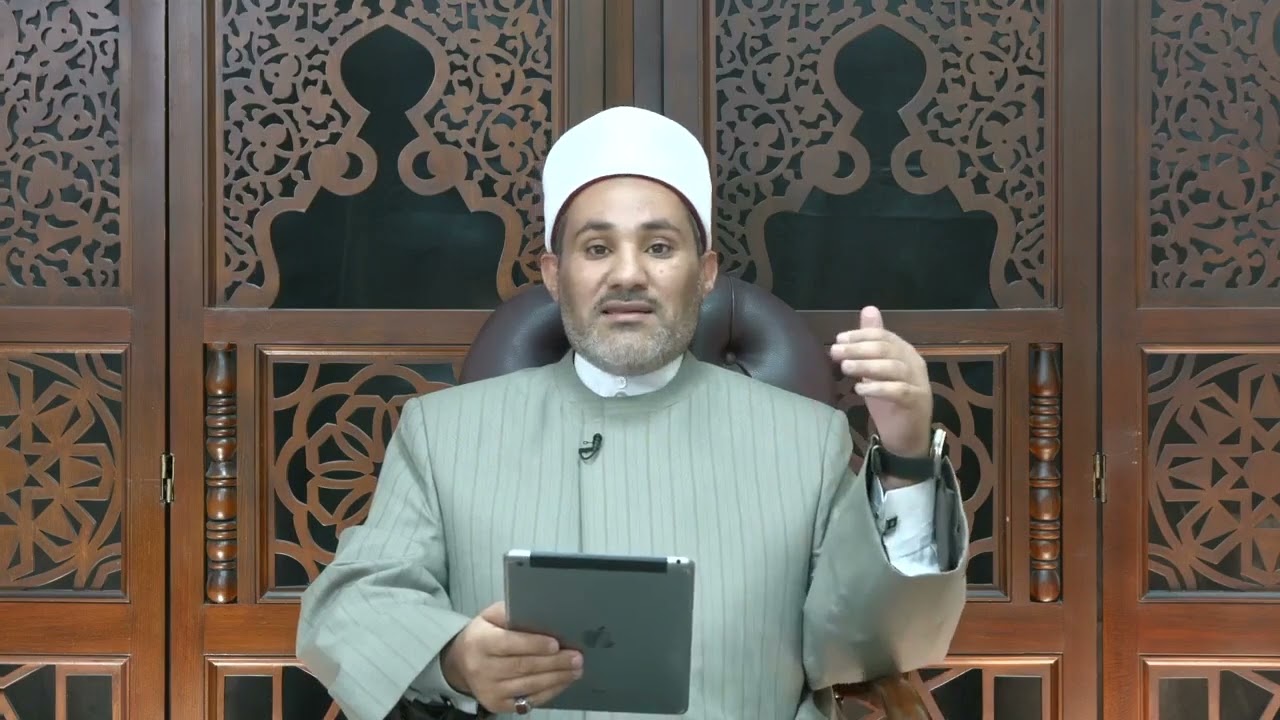 ما حكم طلب المدد من أولياء الله الصالحين؟