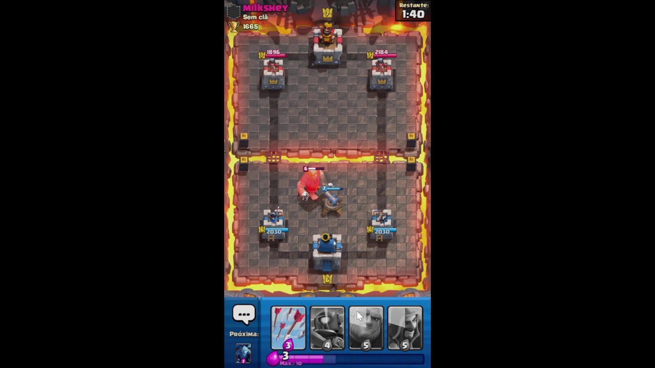 Aprendendo a jogar CLASH ROYALE