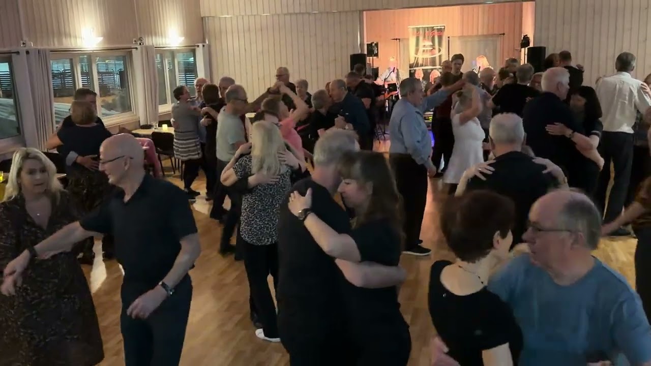 Til mitt hjärtas siste slag med Hilde & Gutta duo Tirsdagsdansen Leirsund 27/1 