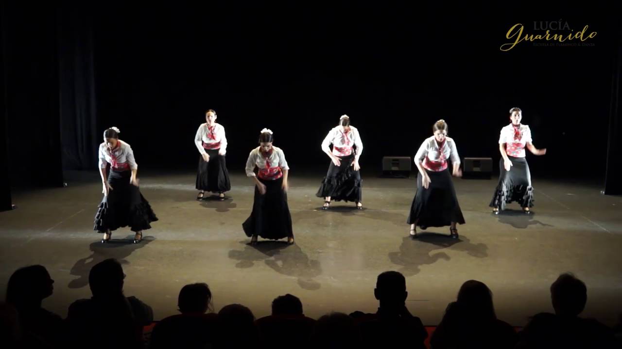 Flamenco intermedio Alegrías. Fin de Curso 2016. Escuela Flamenco y Danza Lucía Guarnido