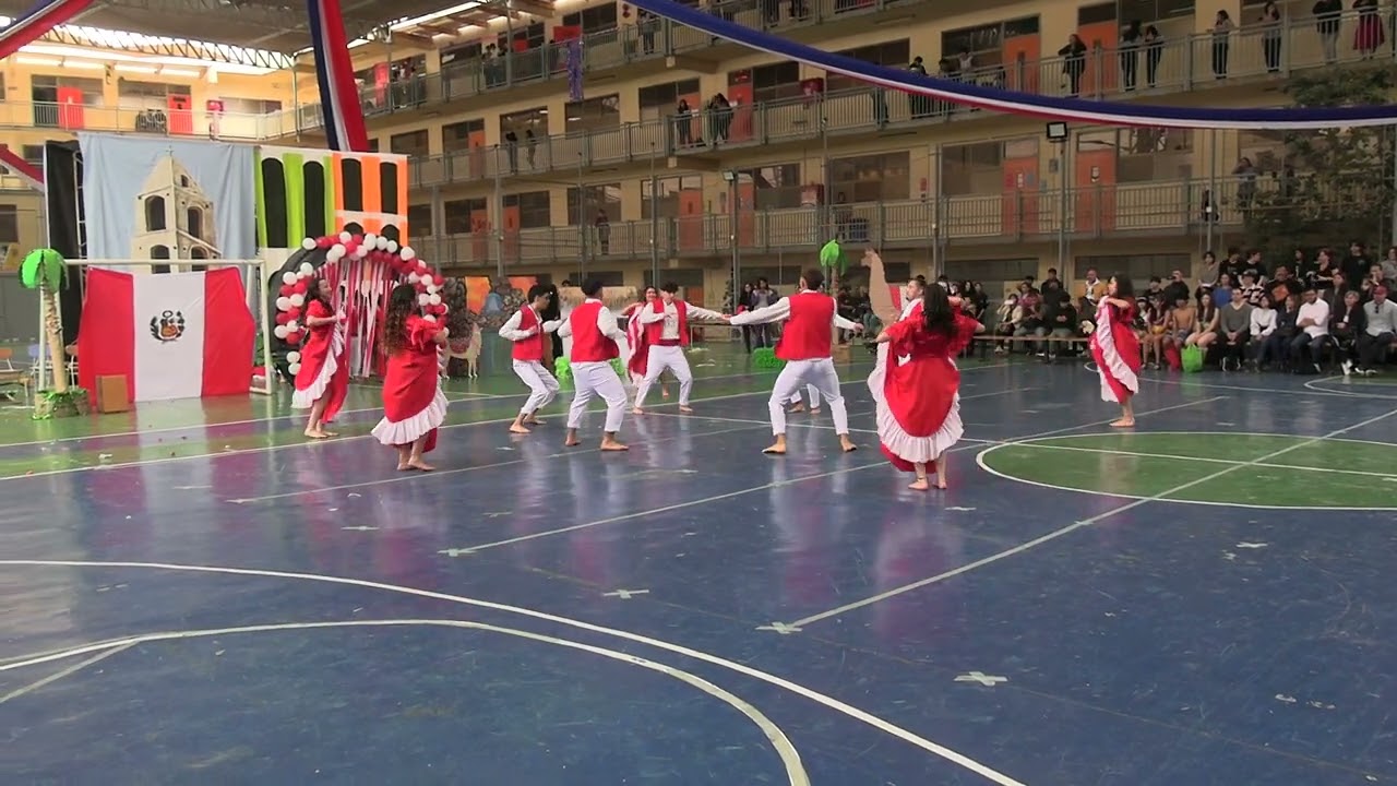 Presentaciones Folclóricas 2023 - IV° Medio A - Festejo Peruano