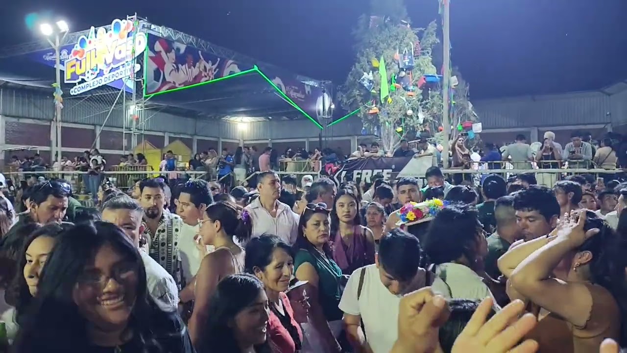 LA PRIMERÍSIMA SHOW FILARMÓNICA LLIPA EN EL HUARALINO MIX HUAYNOS DEL RECUERDO 🎷🎺🎺🎺🎺🎺🎺🎺🎉🎉