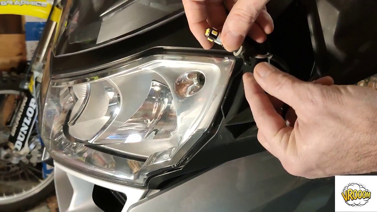 ALBASMOTO BMW R1200RT Sostituzione lampadine luci posizione