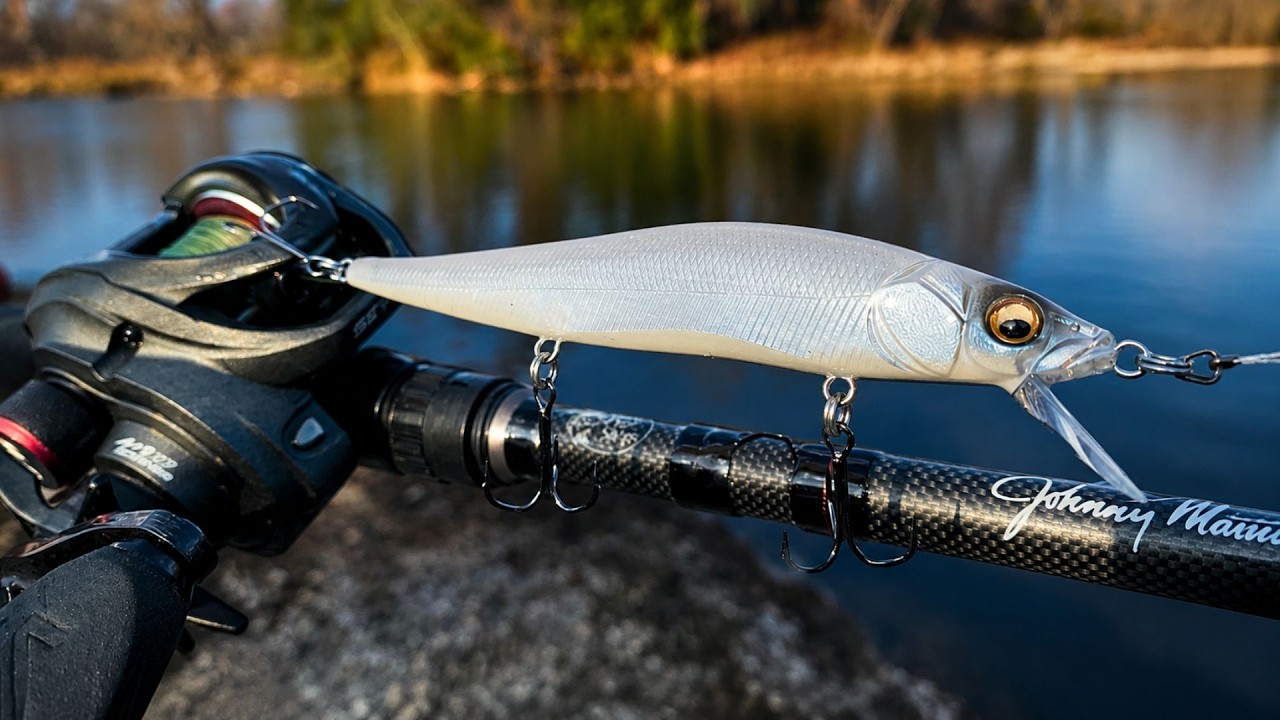 Fishing the Megabass Vision 110 for Huge River Smallmouth