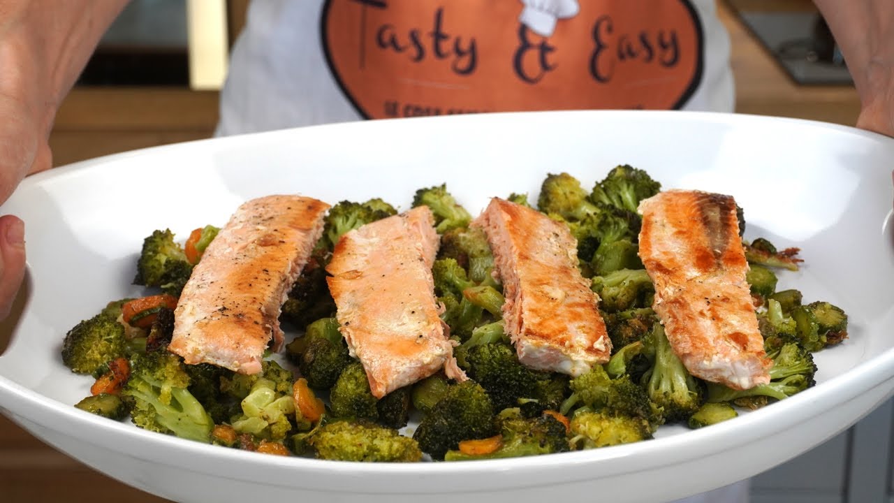 Salmone Con broccoli al forno veloce e buonissimo- Salmon With Vegetables Very Really Yummy