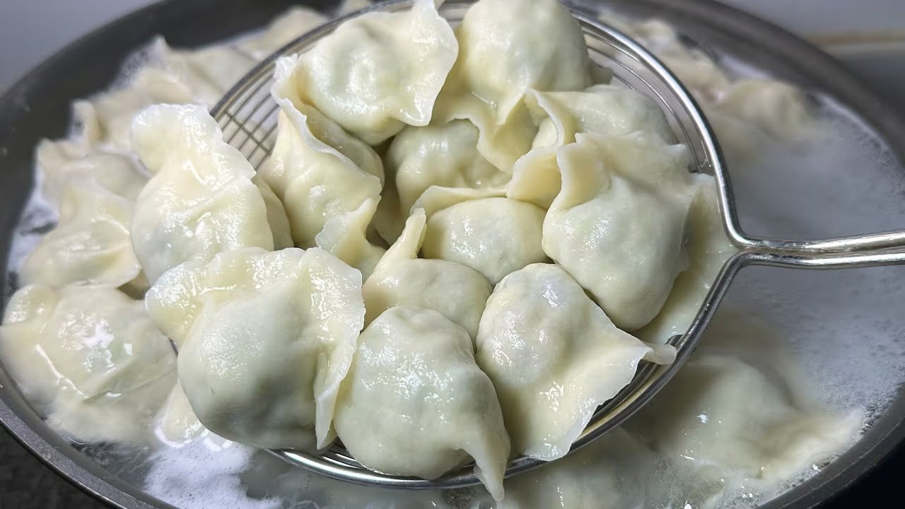 天热要多吃黄瓜三鲜水饺，教你调馅方法，清香爽口不油腻，真解馋