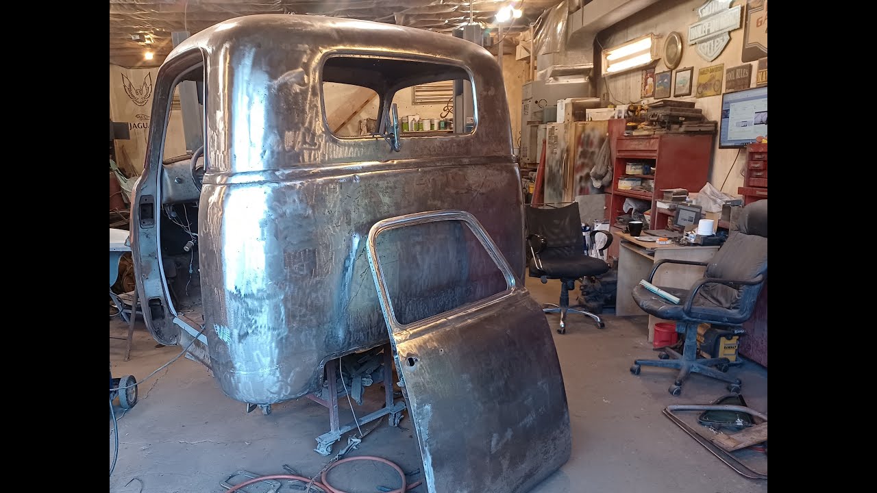 1951 Chevy cab door disassembley!