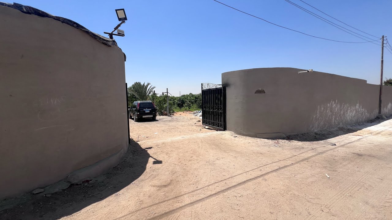 مزرعة نموذجية متكاملة ٥ فدان ( سكني - زراعي - حيواني - داجني - سمكي - اغنام ) ري نيلي في وادي الملاك