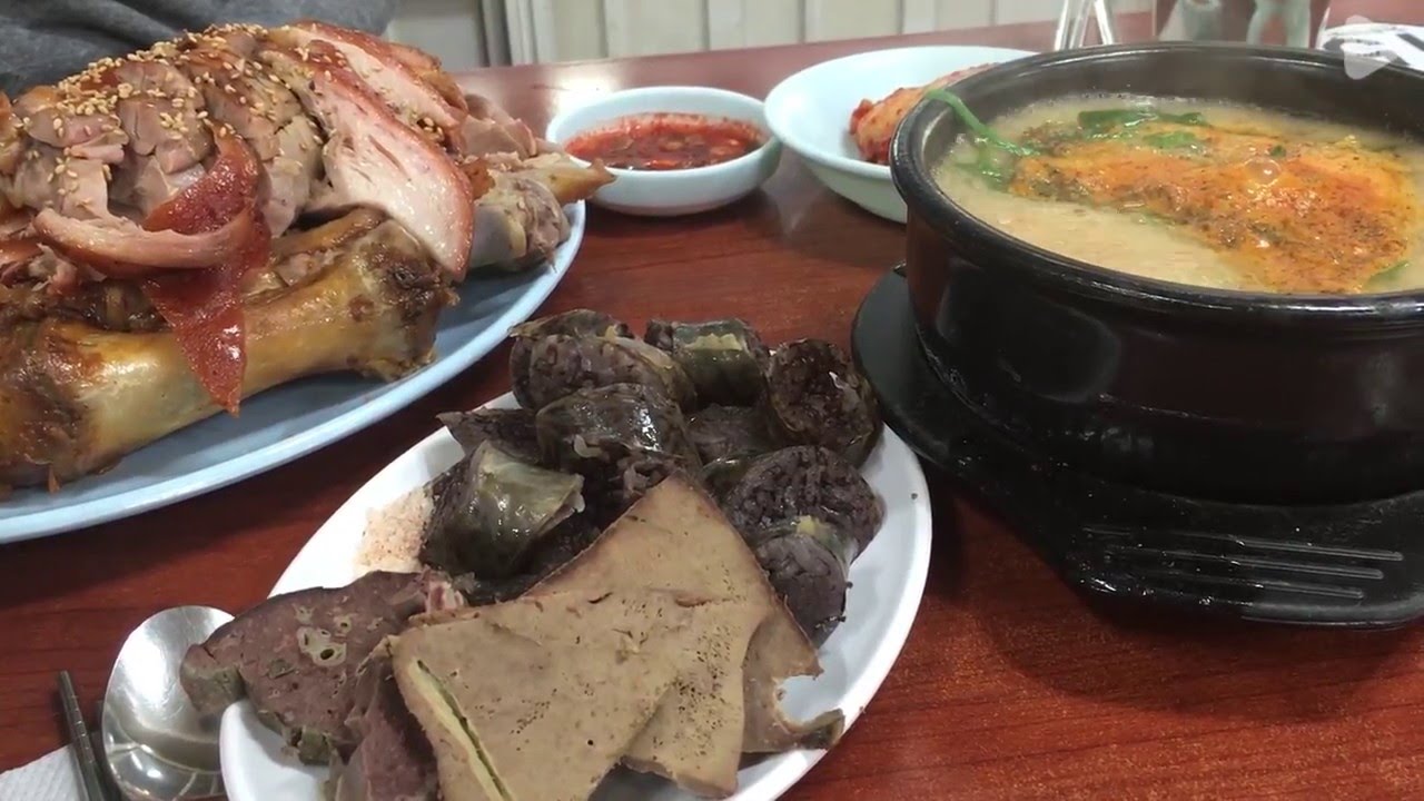 [Gongdeok Station] Court Pig's Feet