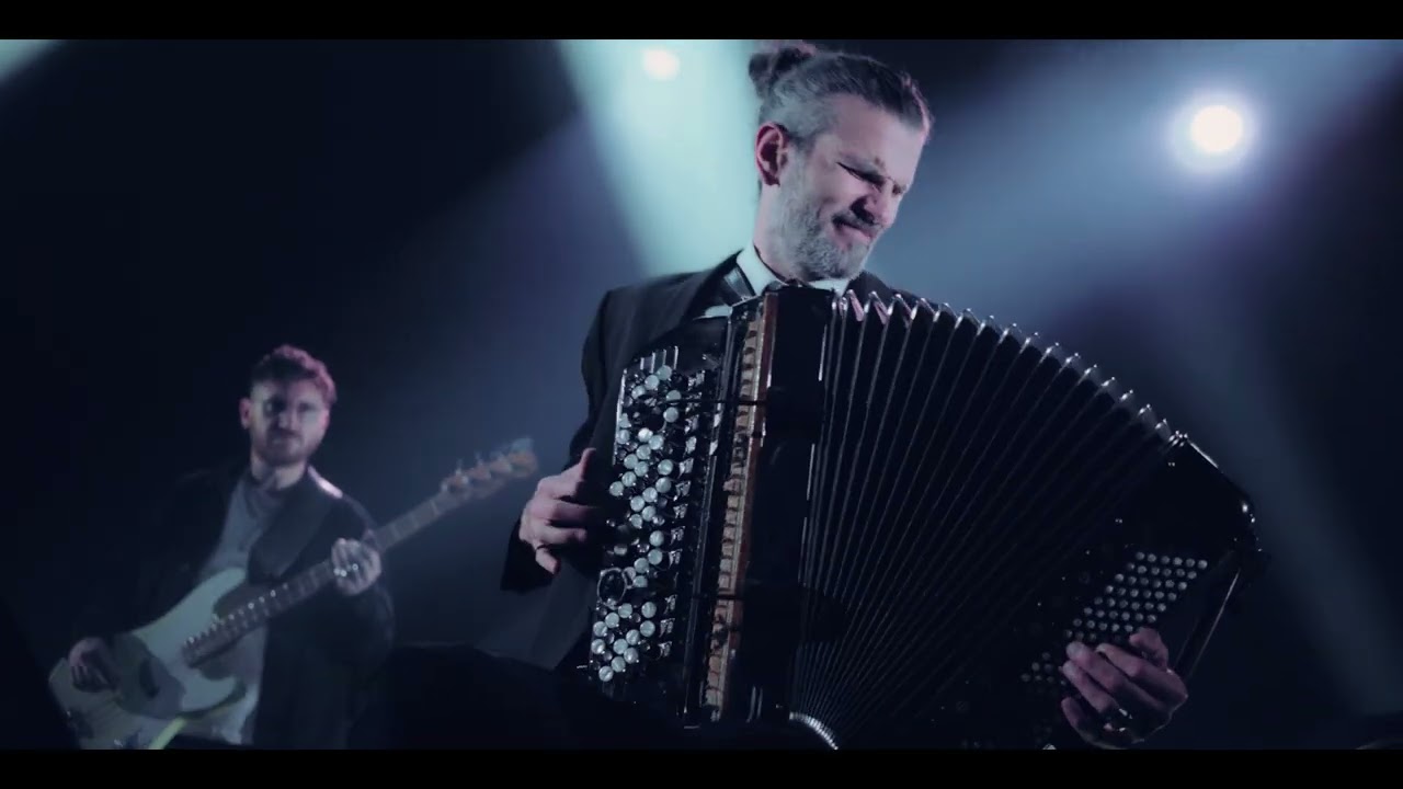 VINCENT PEIRANI Living Being IV  - Bremain Suite  (Live)