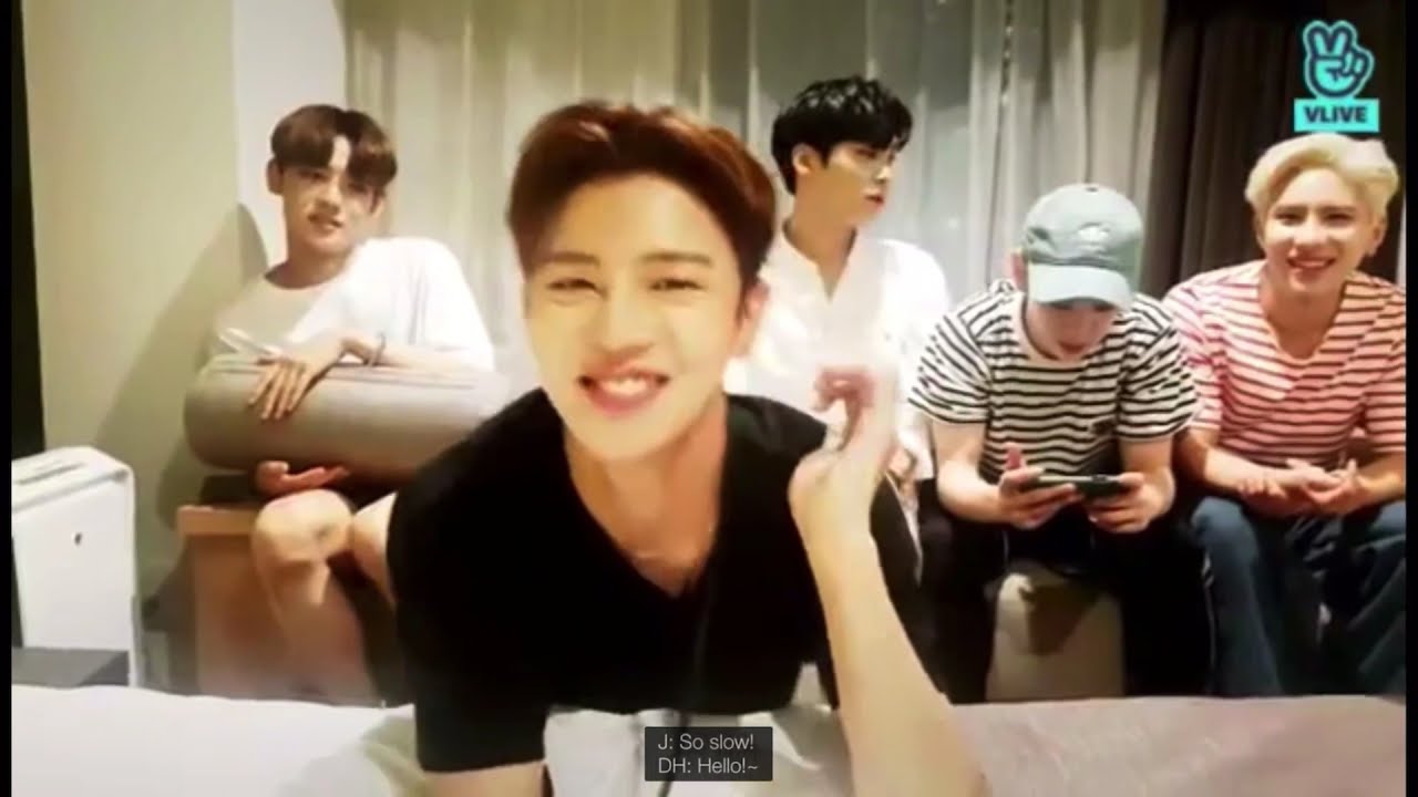 Talk about hair, teeth + chaos 🖤 • A.C.E vlive 2019.08.30 [eng sub] 에이스