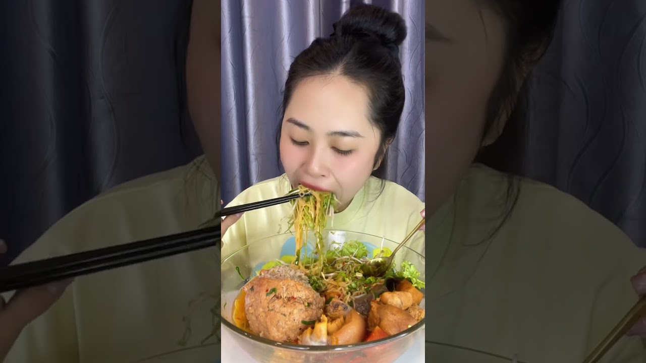 Bún riêu cục riêu siêu to cay cay ngày mưa #dungthichan #mukbang #food
