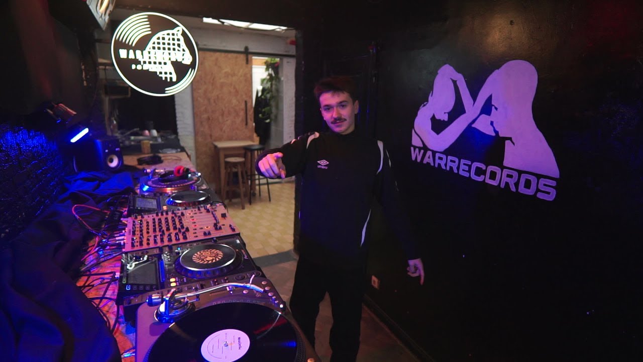 DOUWE ~ Week 4 (January 21, 2026) / Warradio