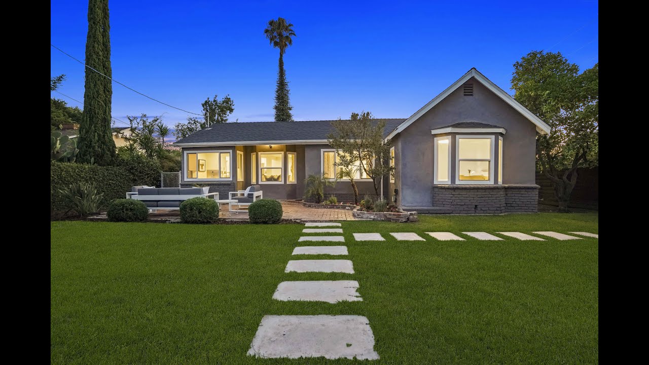 11700 Huston St, Valley Village, CA 91607
