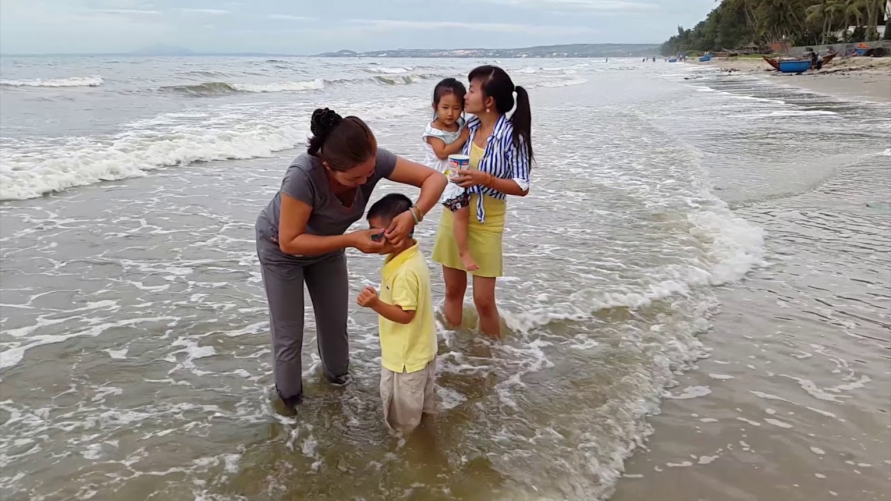 XEM ĐÁNH BẮT CÁ VÀ TẮM BIỂN _ MŨI NÉ _ PHAN THIẾT